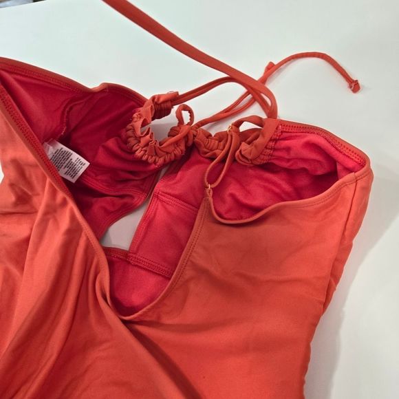 Shade and Short one piece halter swimsuit - Picture 14 of 16